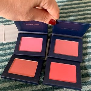 Lot of four beauty counter blushes